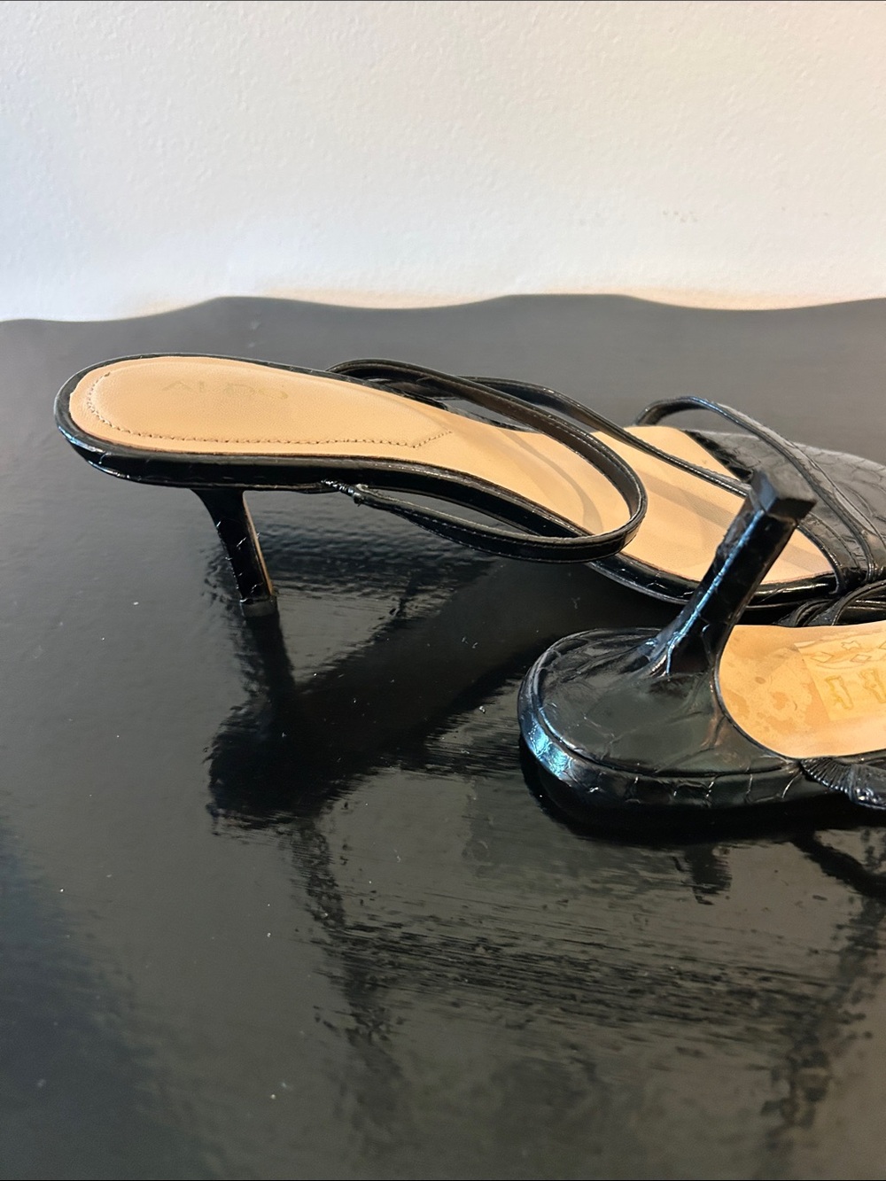 Aldo Black Strappy Slide Sandals Kitten Heels Size 8 - Picture 7 of 7